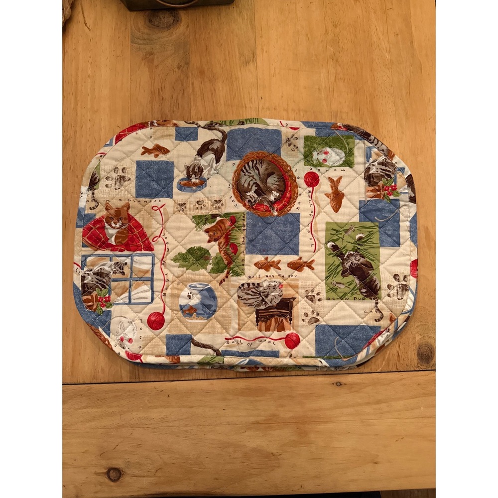 Vintage Quilted Cat Placemats Set of 4 Novelty Feline Print 80s 90s Retro